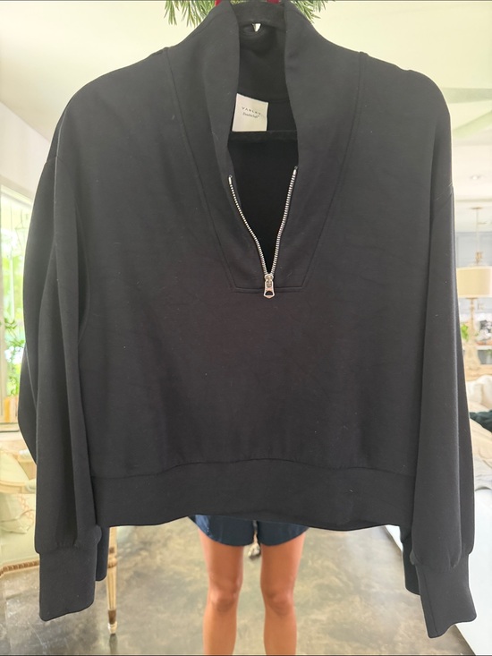 Varley Tops - Varley Black Half-Zip Pullover